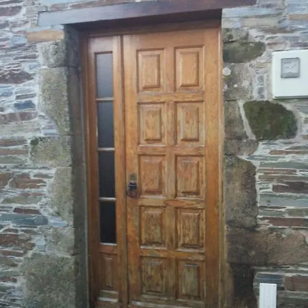 Toca Da Sede 度假居 Pardieiros (Arganil)