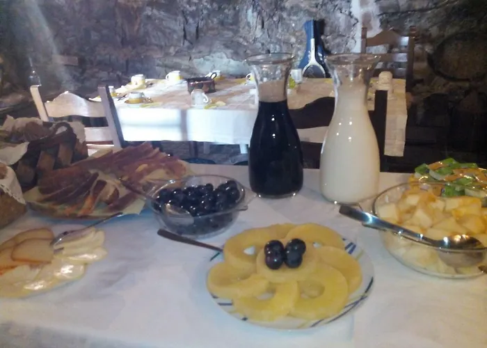 Toca Da Sede Pardieiros (Arganil)